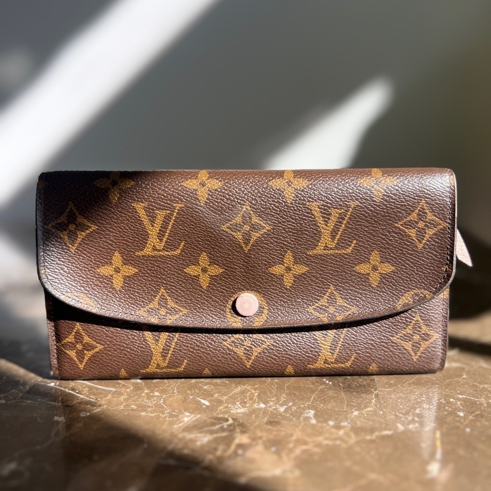 Louis Vuitton Emilie Wallet